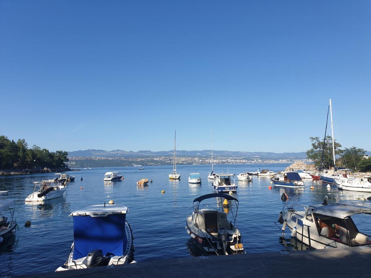 Apartment With Direct Sea View, Free Parking And Close To Beaches And Promenade Lovran Εξωτερικό φωτογραφία
